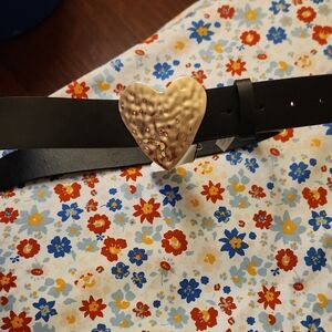 Windsor Black Belt with Gold Heart Buckle